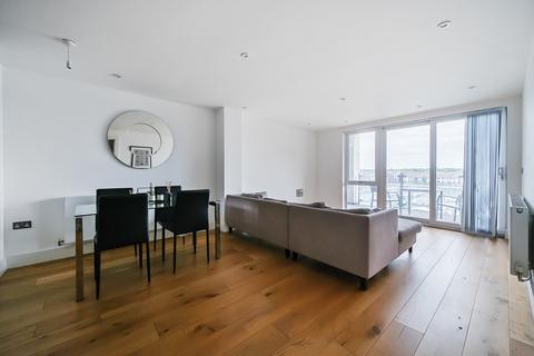 2 bedroom flat to rent, Maritime Walk, Southampton SO14