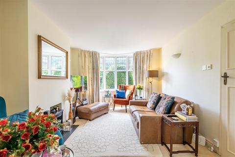 3 bedroom semi-detached house to rent, Greencliffe Drive, Clifton, York, YO30 6NA