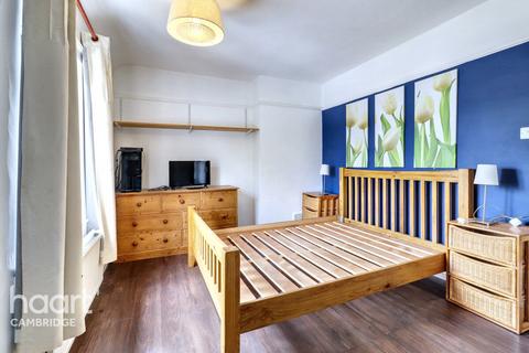 3 bedroom end of terrace house for sale, Brooks Road, Cambridge