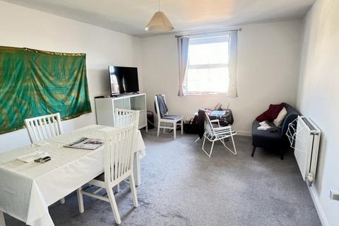 2 bedroom apartment to rent, Old Park Avenue, Exeter, EX1
