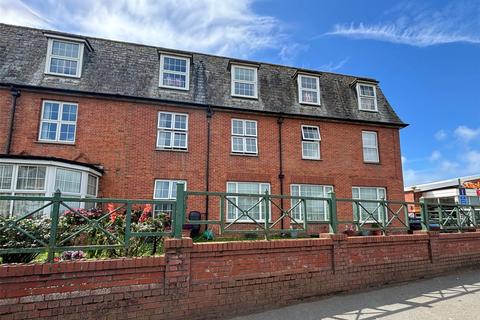 3 bedroom flat to rent, Bude, Cornwall