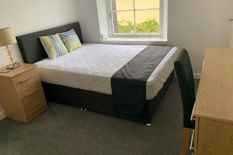 2 bedroom terraced house to rent, Rosefield Street, West End DD1
