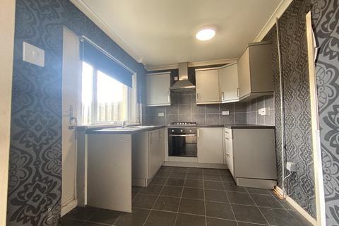2 bedroom terraced house to rent, Dundonald Crescent , North Ayrshire KA11