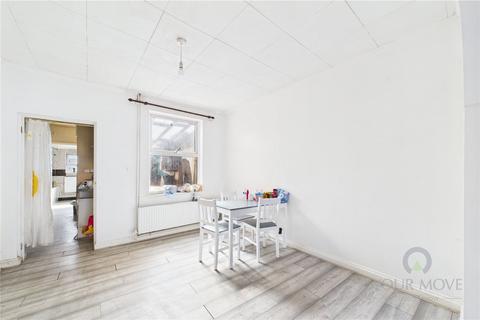 3 bedroom terraced house for sale, Connaught Street, Northampton NN1