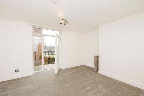 1 bedroom apartment to rent, Fishergate, York YO10