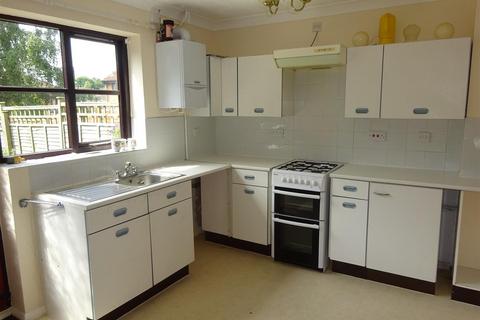 2 bedroom end of terrace house to rent, Framlingham