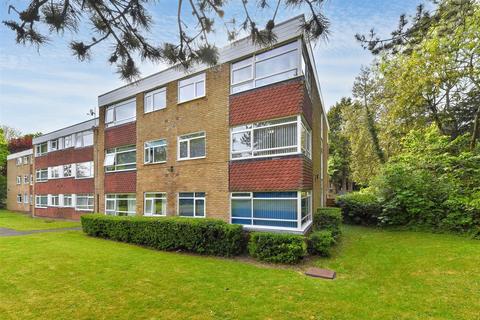 Studio for sale, Savoy Close, Birmingham B32
