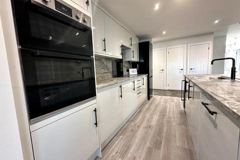 3 bedroom flat to rent, Dukes Road, Troon KA10