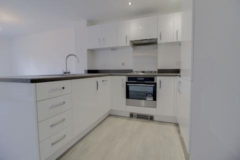2 bedroom end of terrace house to rent, Homeleaze, Swindon SN1