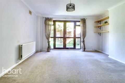 2 bedroom semi-detached house to rent, Banff Close, CAMBRIDGE