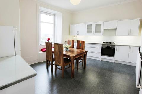 2 bedroom flat to rent, Gosford Place, Edinburgh EH6