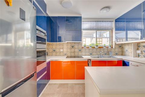 3 bedroom terraced house to rent, Peterborough Road, London, SW6