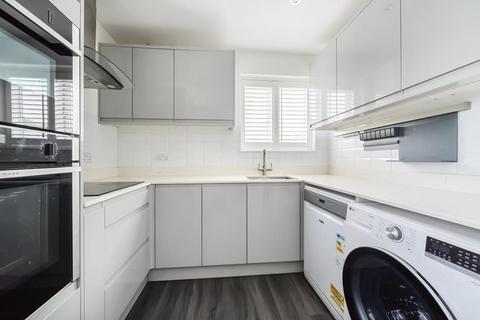 2 bedroom maisonette for sale, Potters Bar,  Herfordshire,  EN6