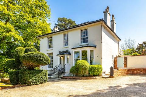 4 bedroom detached house for sale, West End Road, Southampton SO30