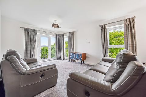 3 bedroom flat to rent, Dorchester Avenue, Flat 5/3, Kelvindale, Glasgow, G12 0DD