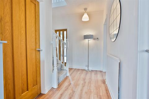 5 bedroom detached house for sale, Friarsdene, Lanark