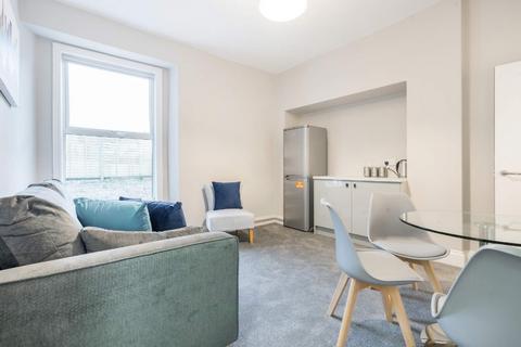 3 bedroom flat to rent, Sussex Place, Bristol BS2