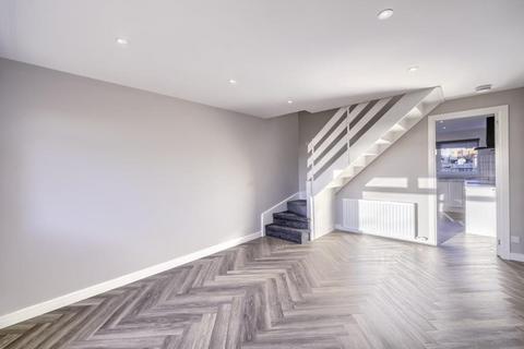 2 bedroom terraced house to rent, Bodachra Place, Aberdeen, AB22