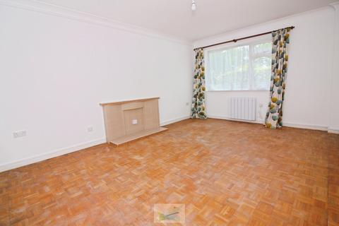 2 bedroom ground floor flat to rent, New Milton