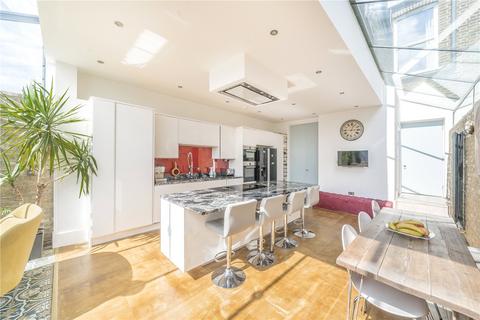 5 bedroom terraced house for sale, London NW10
