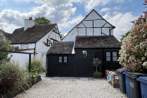 1 bedroom detached house to rent, Three Households, Chalfont St. Giles, Buckinghamshire, HP8