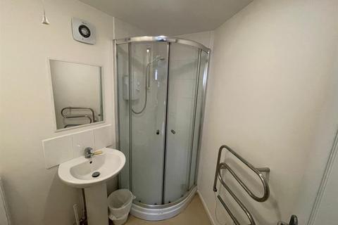 1 bedroom house to rent, Stoughton Road, Oadby