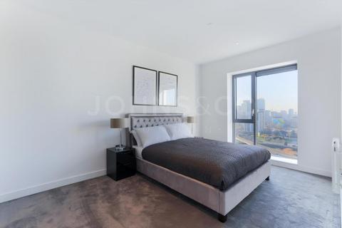 2 bedroom apartment to rent, Grantham House, London City Island, E14