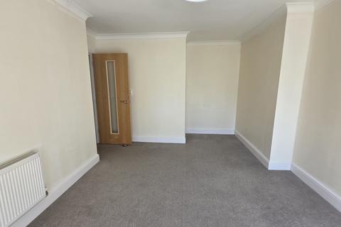 2 bedroom apartment to rent, Woodshires Road, Solihull B92