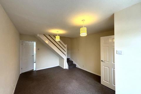 2 bedroom house to rent, 9 Frankland Close
