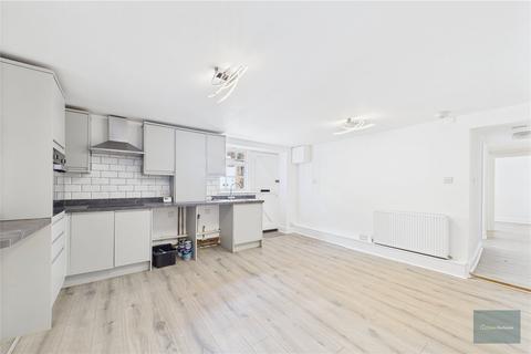 2 bedroom apartment to rent, Hill Street Court, Trowbridge BA14