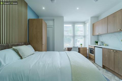 Studio to rent, Aldermans Drive, West Town, Peterborough, Cambridgeshire. PE3 6AR