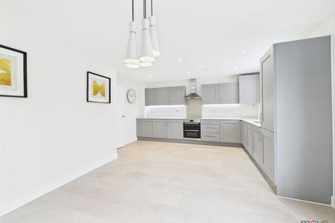 4 bedroom house for sale, Ironbridge Road, Gloucester GL2
