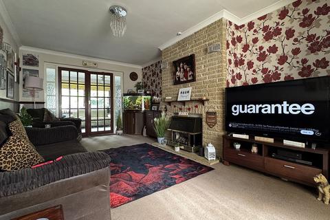 4 bedroom detached house for sale, Edendale Road, Melton Mowbray