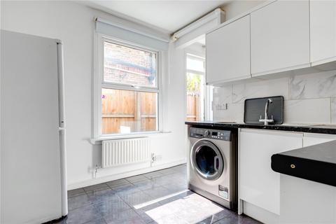 2 bedroom apartment to rent, Nutwell Street, London, SW17