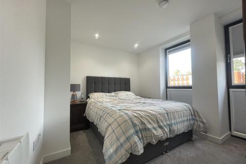 1 bedroom apartment to rent, Victoria House, Fleet GU51