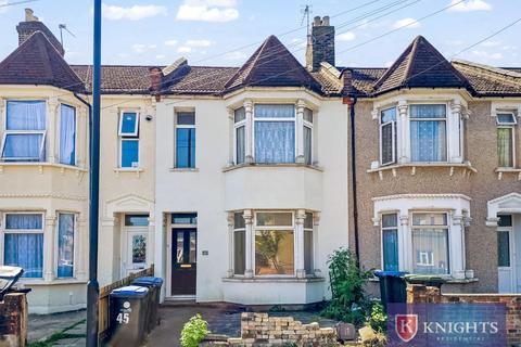 4 bedroom house for sale, South Street, Enfield , Middlesex, EN3