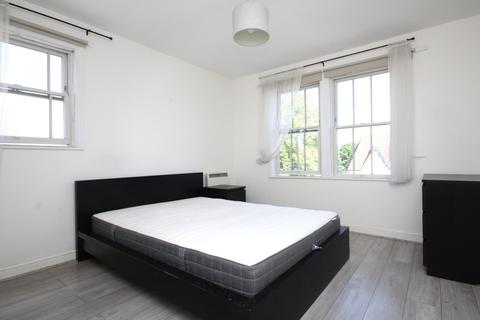 1 bedroom flat to rent, High Road, Bounds Green, N22