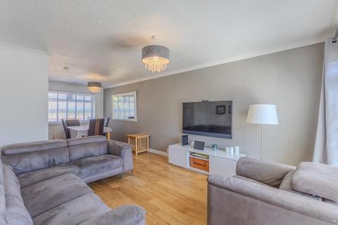 3 bedroom semi-detached house for sale, Lochearnhead Road, Stepps, G33 6LH
