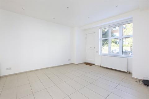 1 bedroom flat to rent, St James's Drive, London SW17