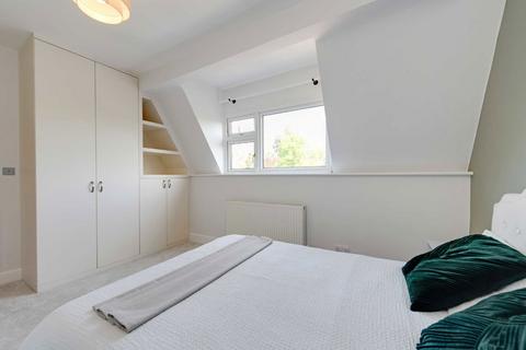 1 bedroom flat for sale, Madeley Road, London W5