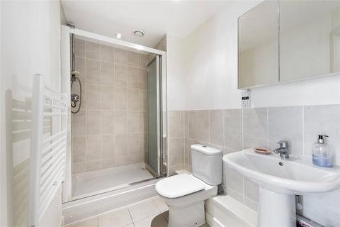 2 bedroom apartment for sale, Granville Gardens, London, W5