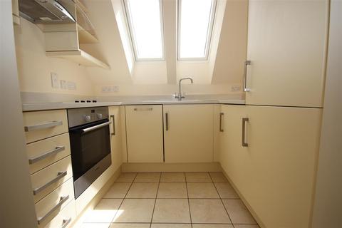 3 bedroom house to rent, Queen Ediths Way, Cambridge CB1
