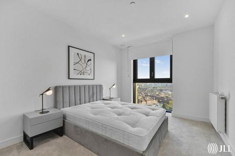 1 bedroom apartment to rent, Menara Point, London E16