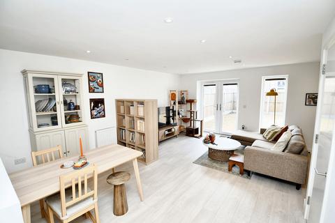 3 bedroom semi-detached house for sale, Ribot Walk, Salford, M6