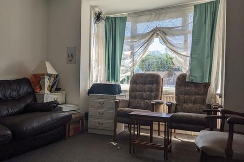 2 bedroom flat to rent, Broadlands Road, Southampton