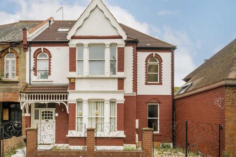 4 bedroom house for sale, Sutton Lane South, London W4