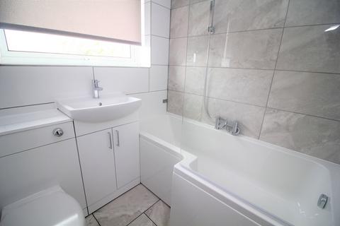 3 bedroom maisonette to rent, Margate Road, Ramsgate, Kent, CT12