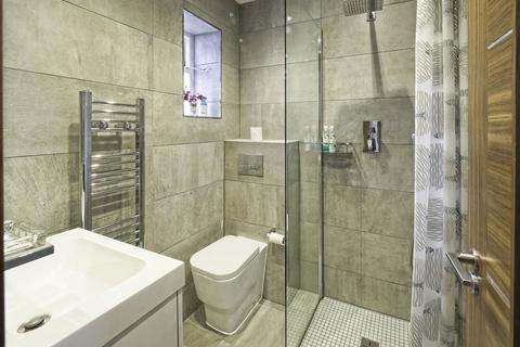 Studio to rent, Northington Street, London WC1N
