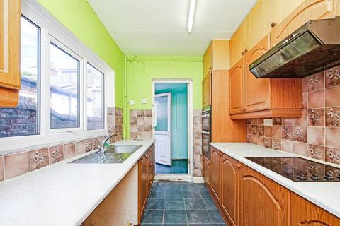 2 bedroom house for sale, Rose Street, York