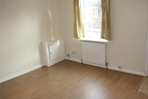 2 bedroom apartment to rent, Westfield Road, Reading RG4